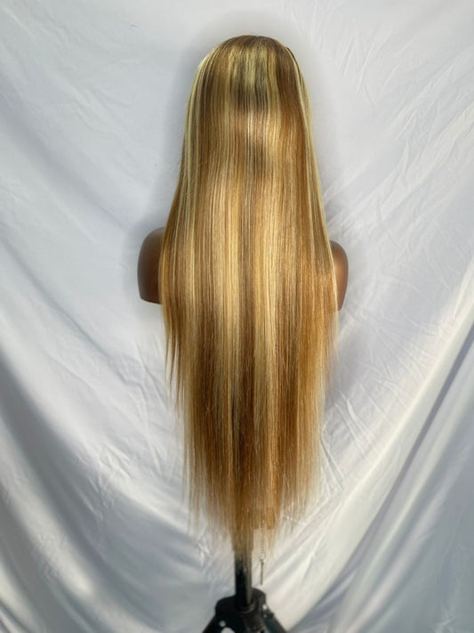 Melissa Highlighted Wig (Straight)